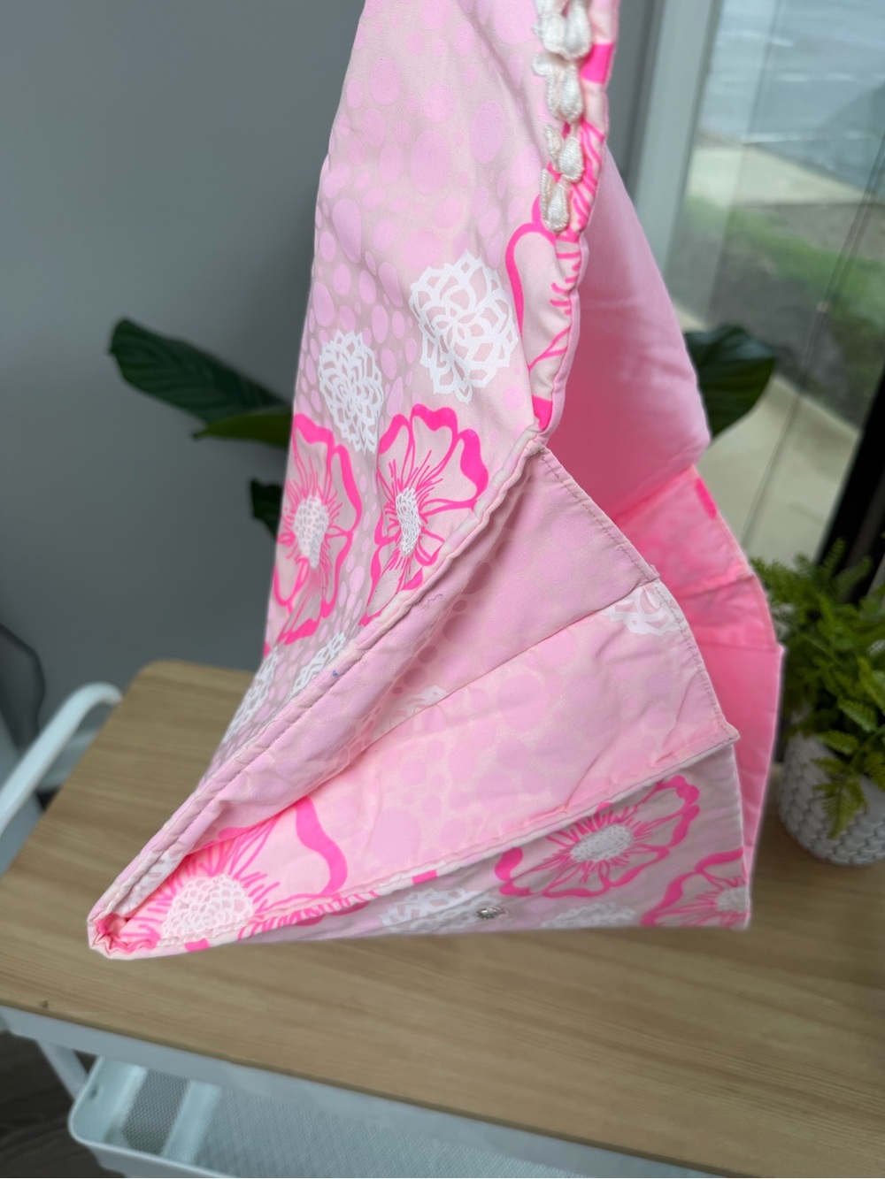 Lilly Pulitzer Custom Vintage Pink Floral Travel Pouch - Picture 7 of 8